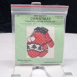 1986 Mini Motif Christmas Counted Cross Stitch Kit Christmas Mittens VTG #4